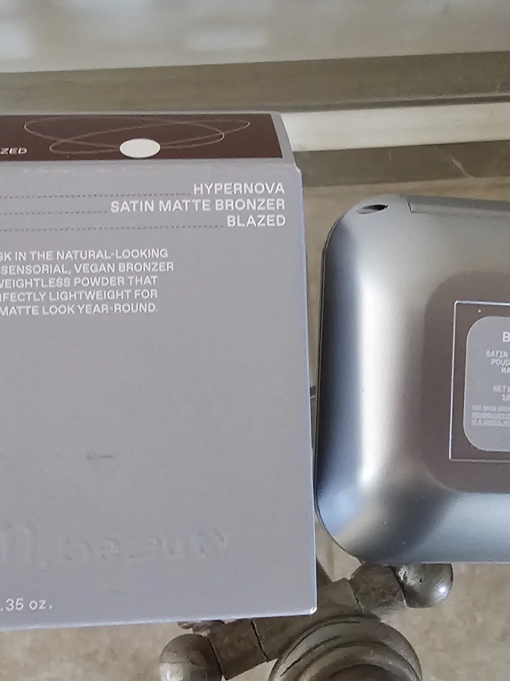 R.E.M Beauty Hypernova Satin Matte Bronzer - Warm Brown